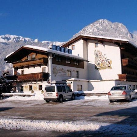 Sporthotel Iris كرامساش المظهر الخارجي الصورة